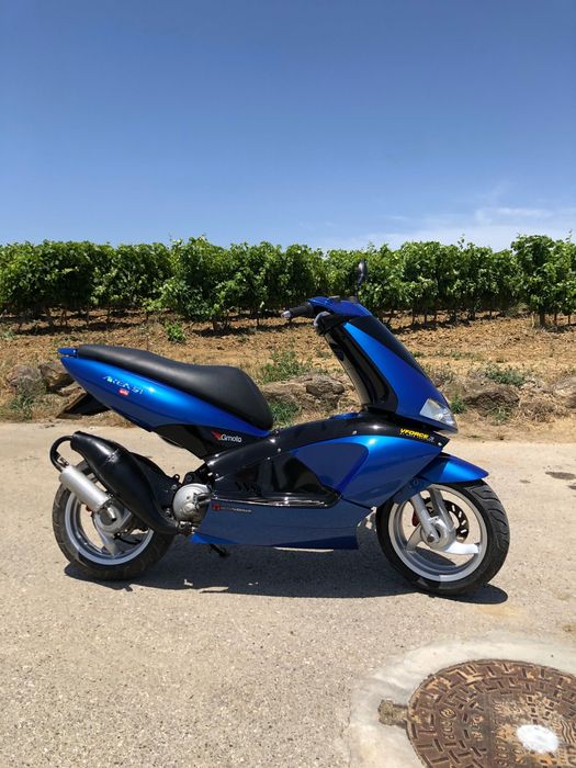 Scooter aprilia area 51