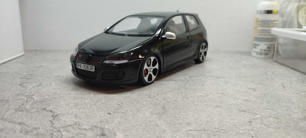 Sprzedam model firmy norev golf 5 gti