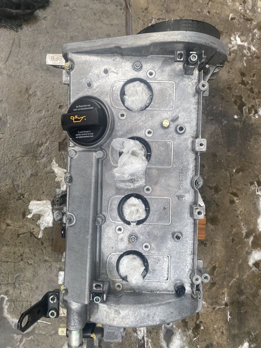 Двигун Audi 1.8 AT