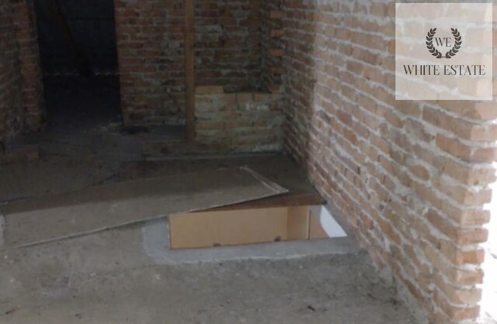 Продаж будинку в Великих Гаях 251 кв. м, 24 сотки