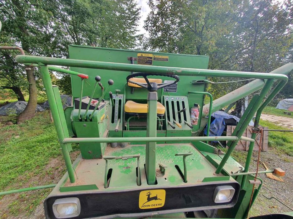 Продам комбайн John Deere 942