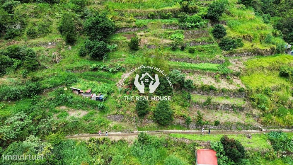 Terreno Rústico em Machico