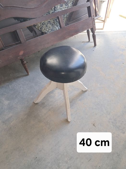 Banqueta de estetica  vintage