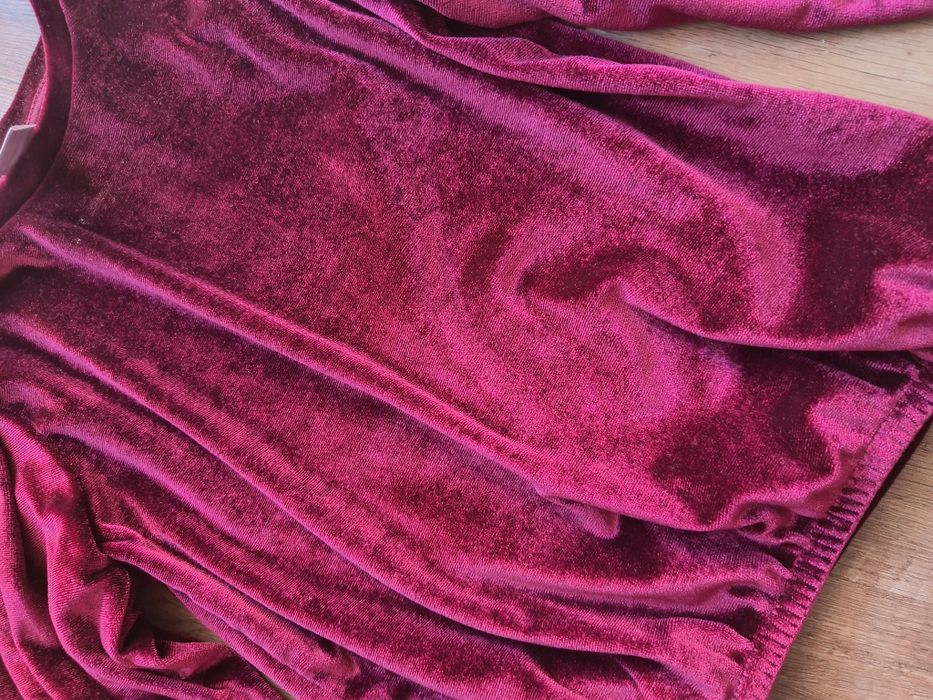 Świąteczna welurowa bluzka rozmiar 110