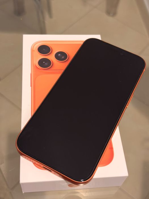 iPhone 17 Pro 512 GB — Laranja Cósmico