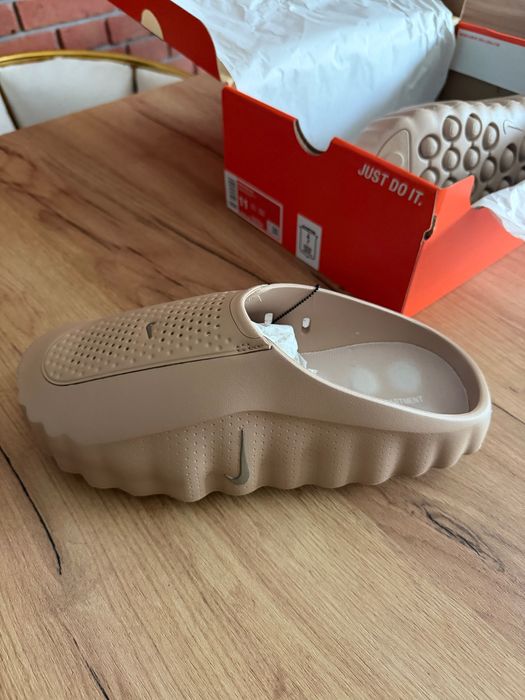 Klapki nike mind 001