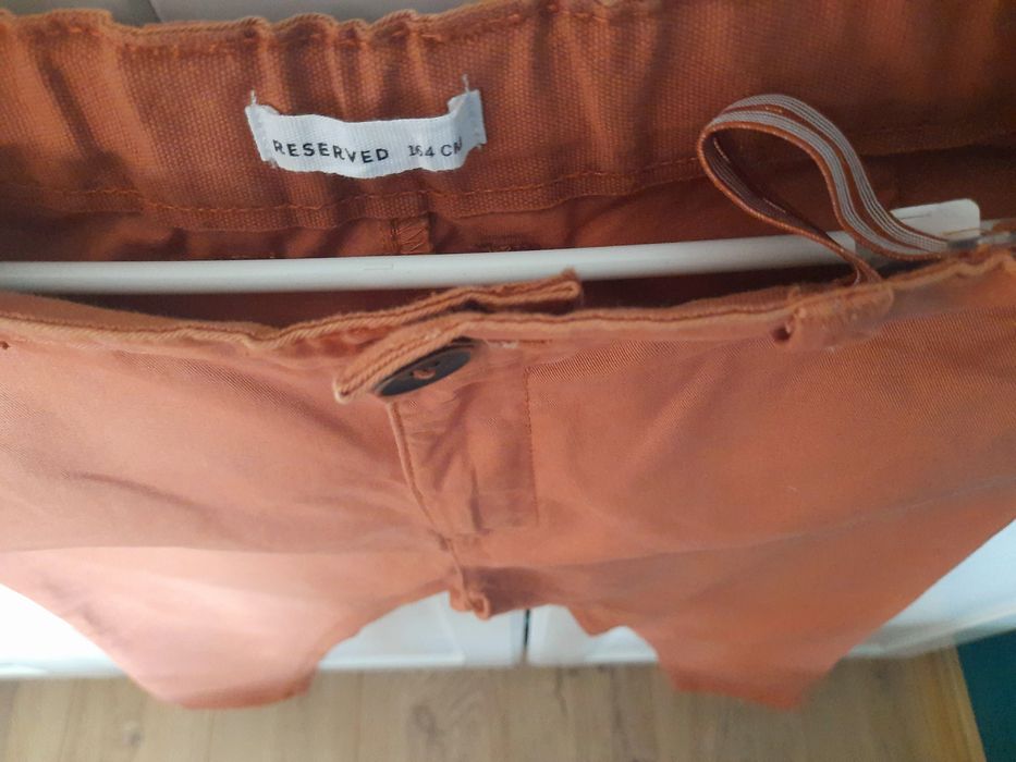 Spodnie chłopięce bawełniane Reserved 164- bdb stan