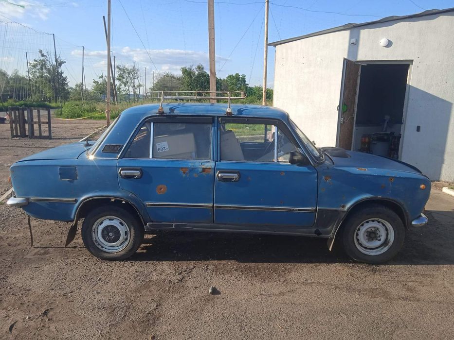 Автомобиль ВАЗ 2101