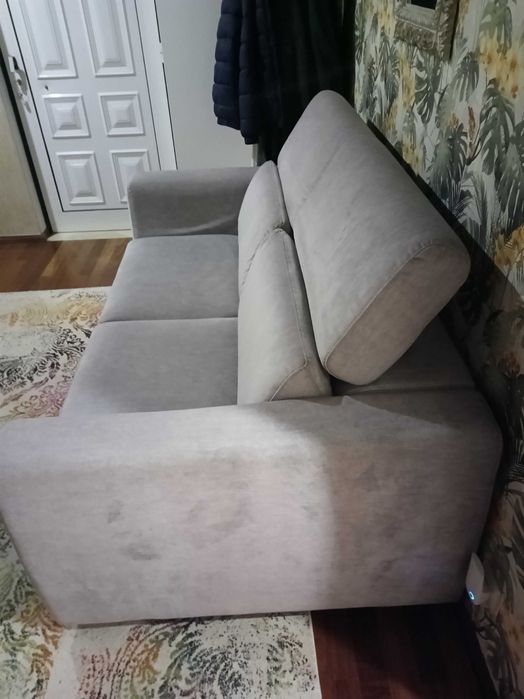 Sofá 3 lugares como novo