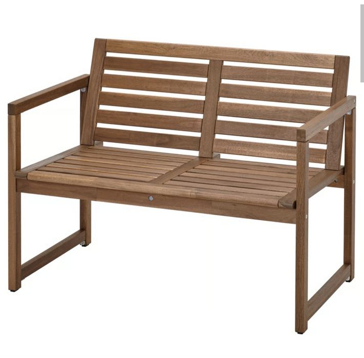 Banco de jardim IKEA