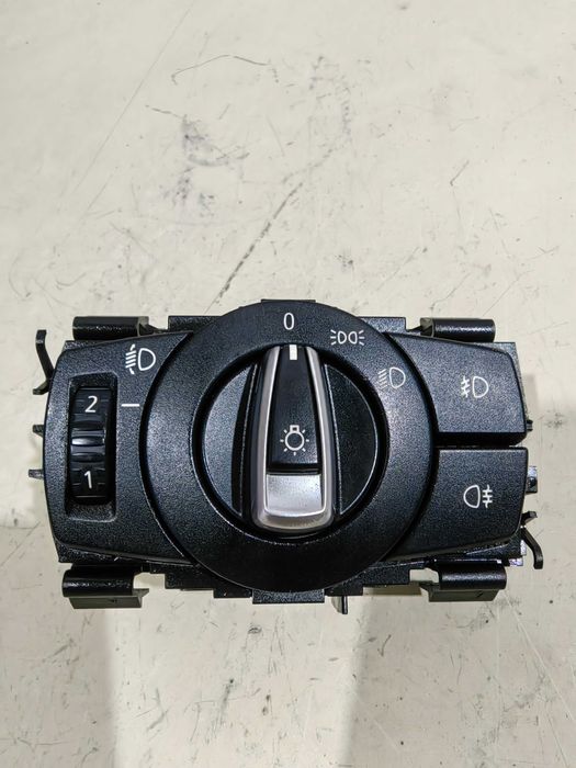 Botão/Comutador Luzes BMW  E82/E84/E88/E90/E91/E92  LCI  916.9405