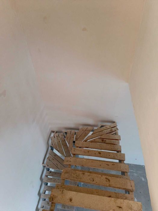 Продається таунхаус з терасою на Старому Місті 2154