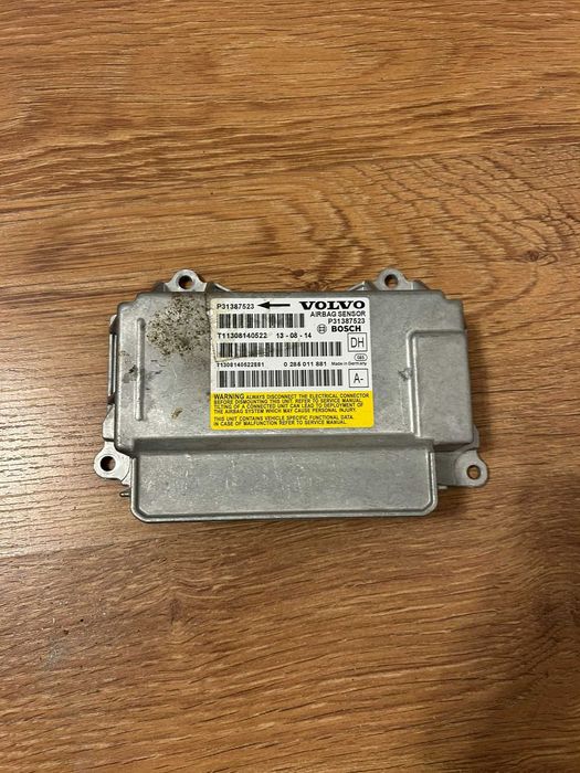 Sensor moduł poduszek air bag Volvo V60 S60 XC60 P3138.7523