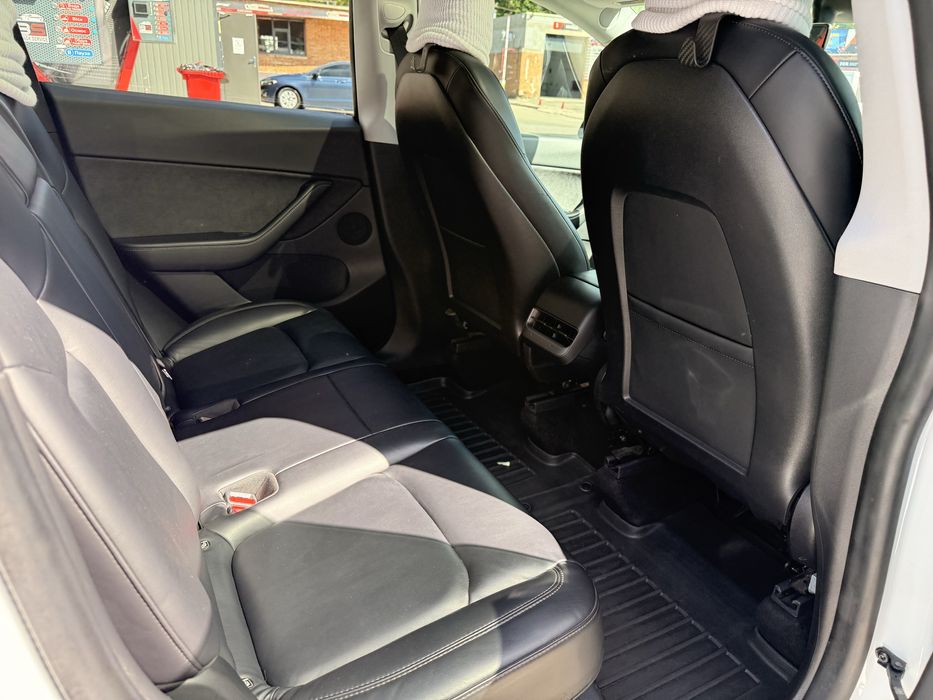 Продам Tesla Model Y