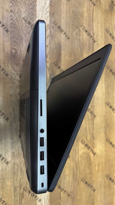 Ноутбук Dell Precision 7520 Intel Core i7-7700HQ/16GB/SSD 256GB/ M1200/FHD IPS