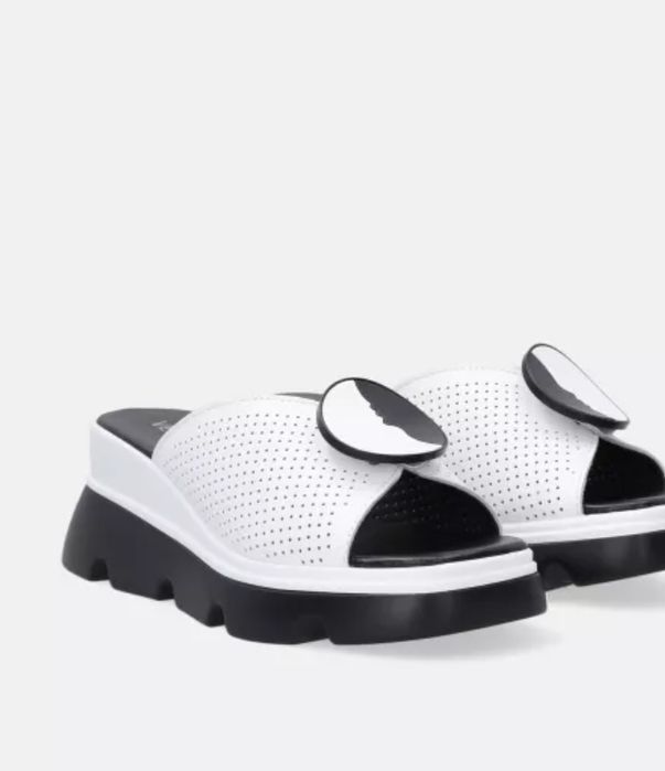 Venezia laczki skóra naturalna