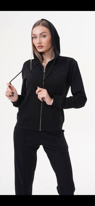 Dres komplet Loewe