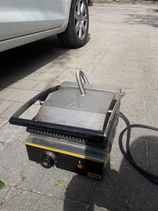 grill ryflowany grendil
