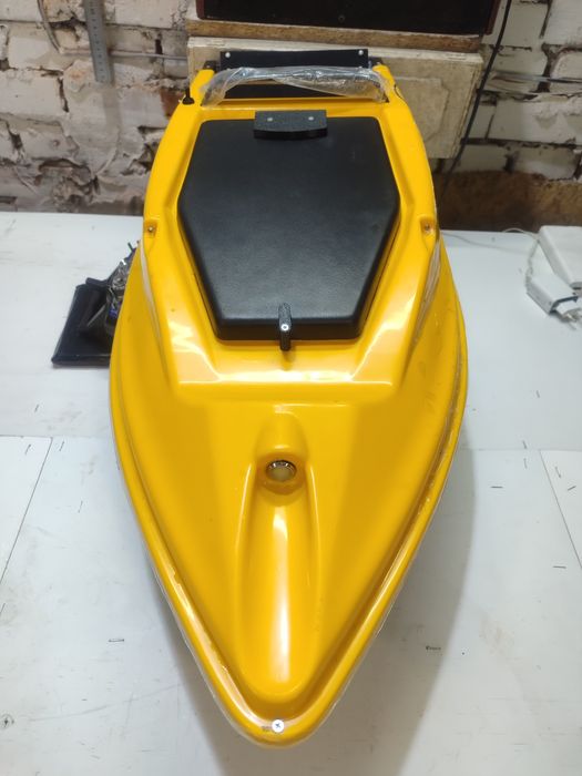 Карповий кораблик