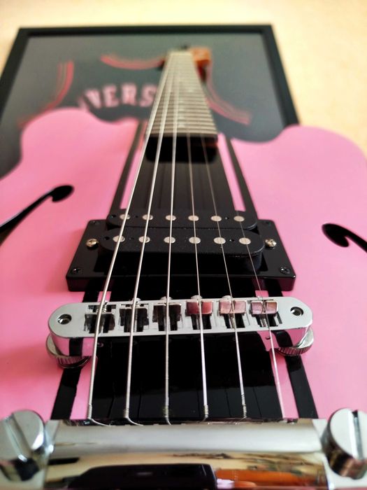 Fender Tom DeLonge Starcaster