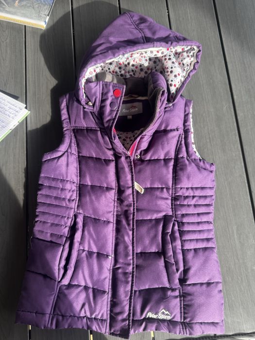 Безрукавка для дівчинки