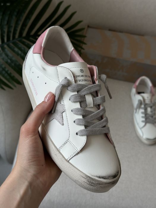 Жіночі крсоівки Golden Goose SuperStar with Gray Suede Star and Pink голден гус шкіряні