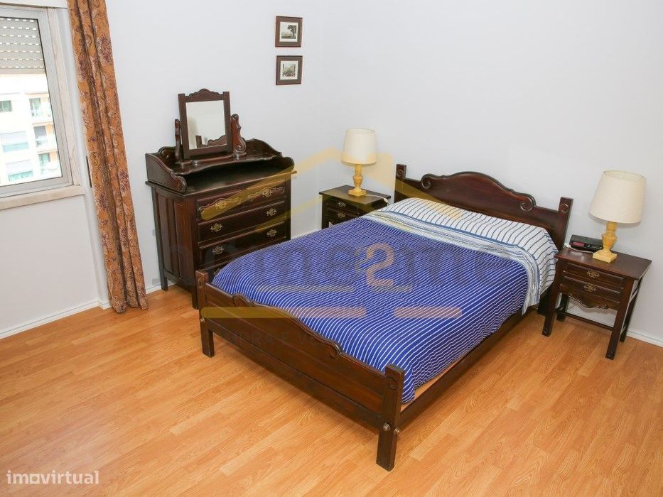 Magnífico Apartamento T3 - Centro do Carregado, Alenquer
