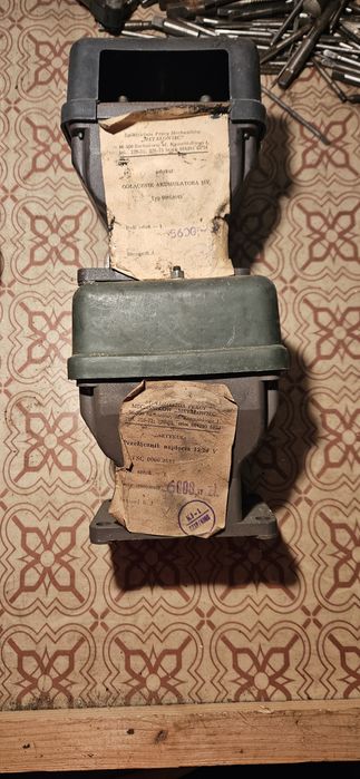 Przemysłowy przełącznik napięcia oraz odłącznik akumulatora