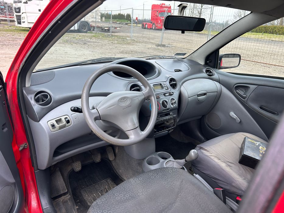 Toyota Yaris I 1.0 benzyna Klimatyzacja!