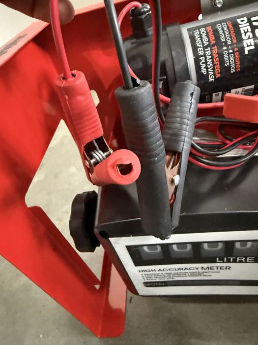 Bomba trasfega diesel com conta litros