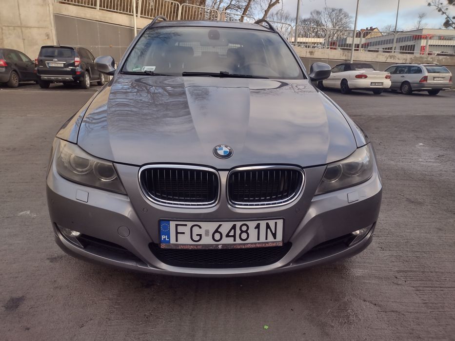 BMW E91 BMW 3 Lift Hak Xenony  Navigacja