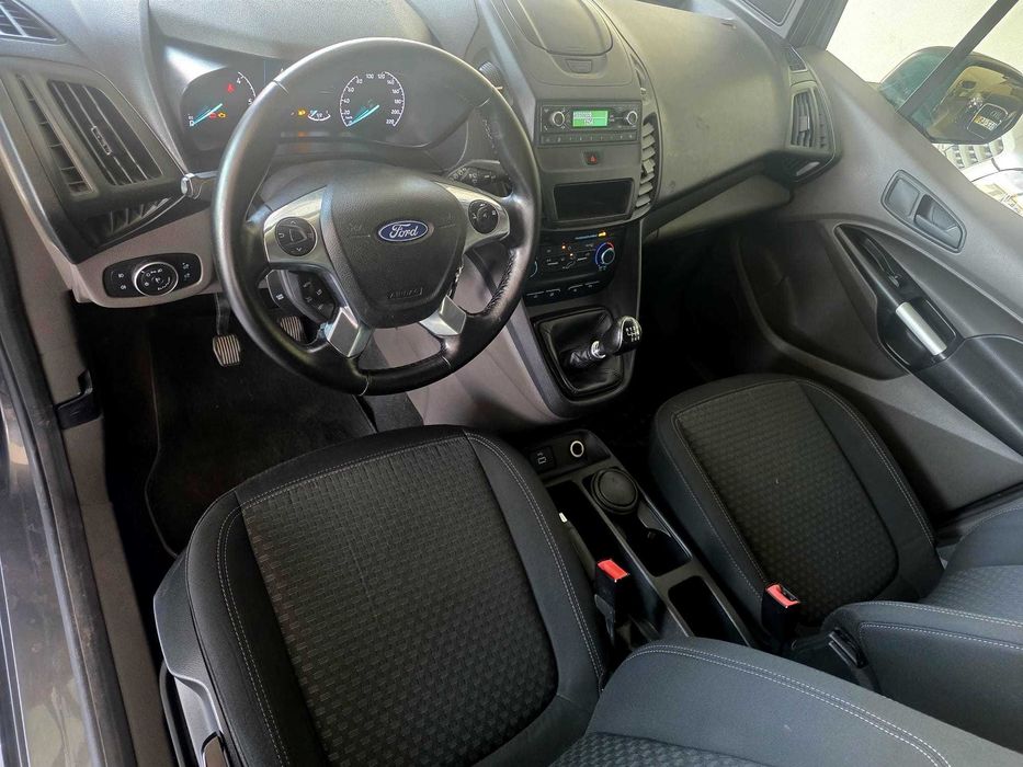 Ford Transit Connect 7 Lugares Credito até 120Meses