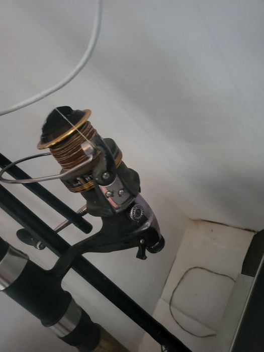 Продам удочку-спининг