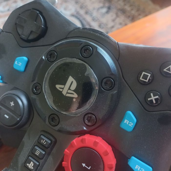 Руль, педали Logitech G29