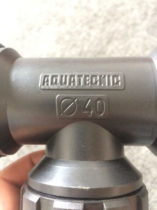 STOCK Novo de canalização Tês e Joelhos de PVC e Polietileno de rosca