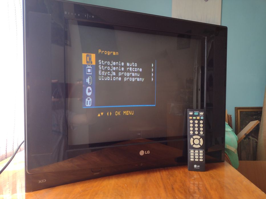 Telewizor kineskopowy LG 21 cali FU1 RLX-ZV