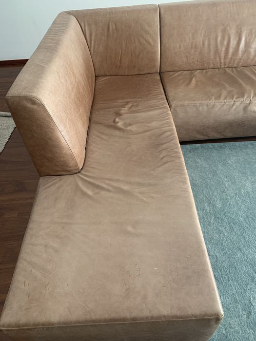 Sofa em pele genuina