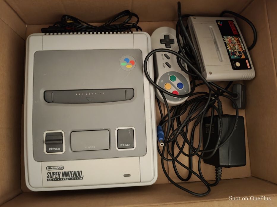 Konsola Super Nintendo
