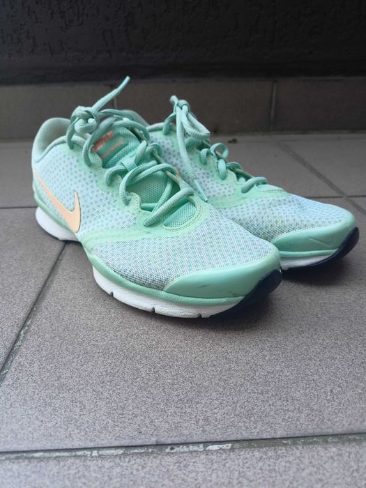 Buty damskie nike sportowe bieganie