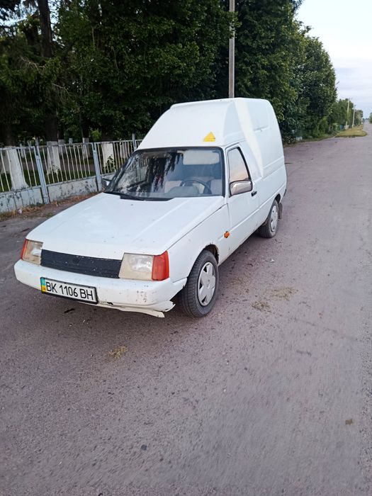 Продам автомобіль таврія