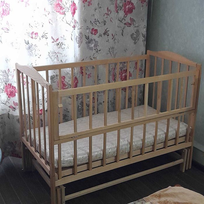 Продам Кроватка детская 3в1 TRANSFORMER 125х92х66 см с маятником