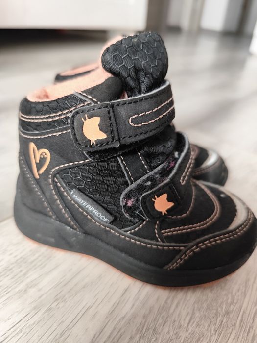 Zimowe trapery, kozaczki waterproof, śniegowce 21