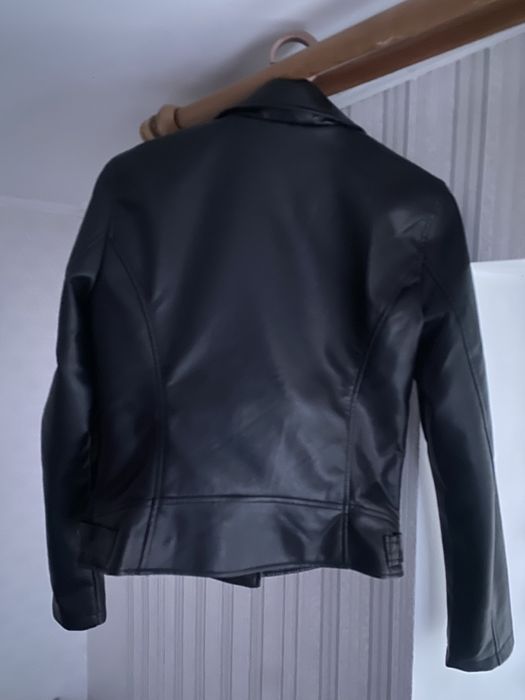 Косуха жіноча з екошкіри