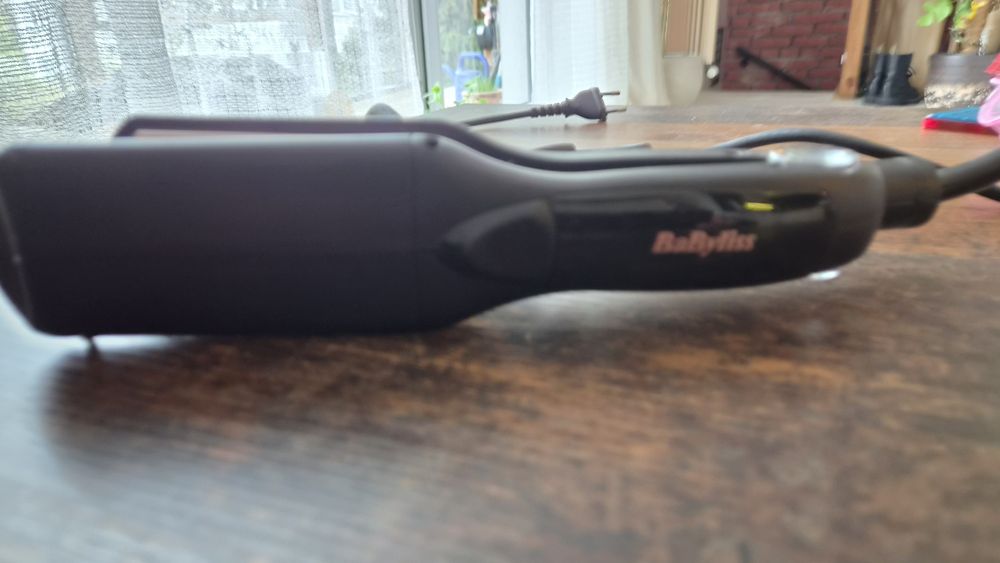 Karbownica do włosów Babylis