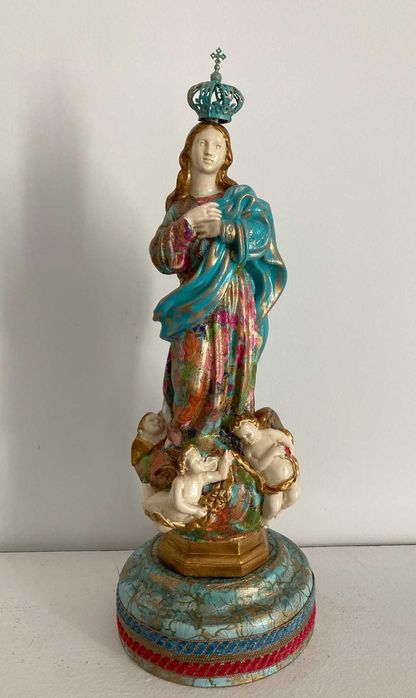 Escultura Nossa Senhora. Artesanía Contemporanea. Pintada a mao