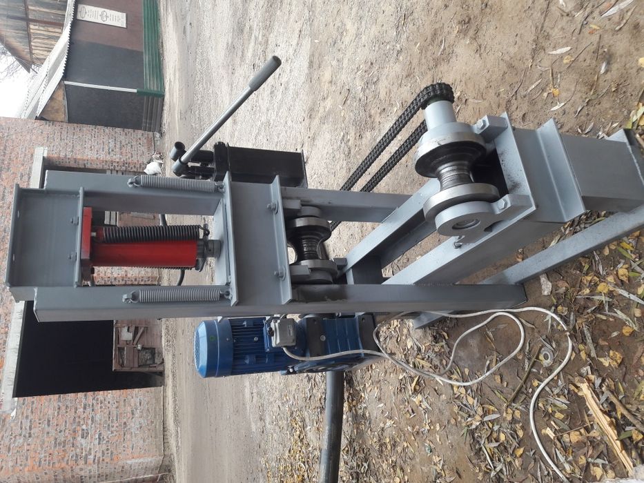 Электрогидравлический промышленный трубогиб