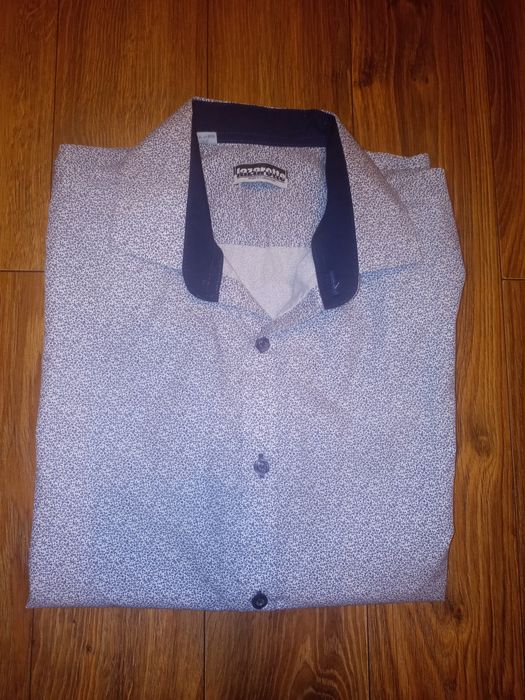 Męska koszula rozmiar l nowa