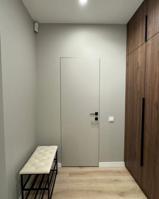 Двері прихованого монтажу від виробника