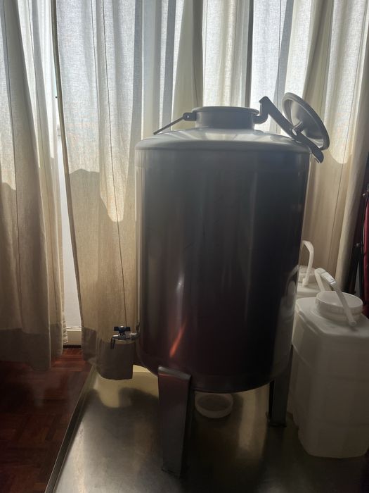 Cuba de liquidos