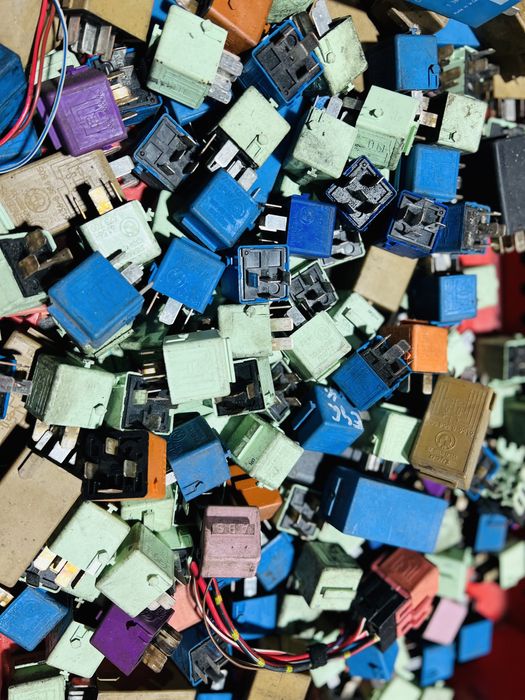 БМВ Е39 Е46 Рельє Рельюшки Великий Вибір Оригінал